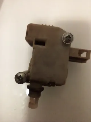 Motor Cierre Portón Seat Córdoba