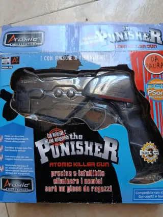 Pistola Lightgun Atomic The Punisher PS1/PS2