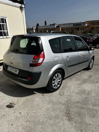 Renault Grand Scénic Emotion 7 plazas 1.6 16V EU4