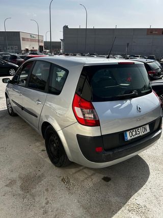 Renault Grand Scénic Emotion 7 plazas 1.6 16V EU4