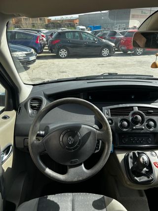 Renault Grand Scénic Emotion 7 plazas 1.6 16V EU4