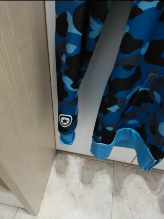 Sudadera BAPE con capucha y cremallera azul