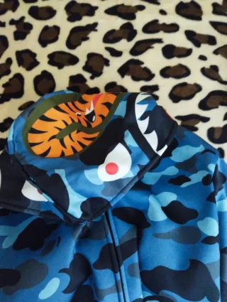Sudadera BAPE con capucha y cremallera azul