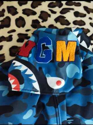 Sudadera BAPE con capucha y cremallera azul