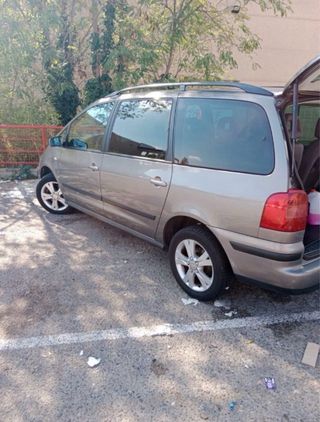SEAT Alhambra 2008 (PEGATINA B)