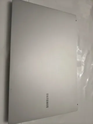 Portátil Samsung Galaxy Book 2 i5 12th Gen