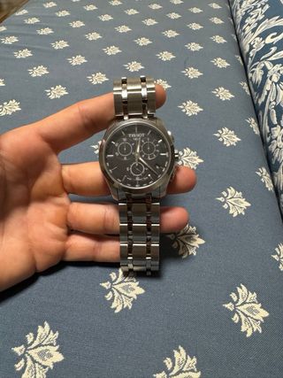 Reloj Tissot Negro y Plateado