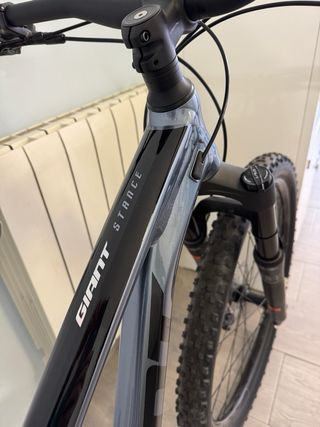 Bicicleta Doble Suspensión NUEVA Giant 29