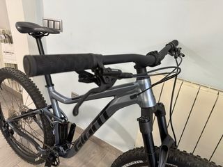 Bicicleta Doble Suspensión NUEVA Giant 29
