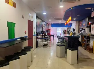 Traspaso Bar 130m² - ¡ALQUILER SOLO 650€!