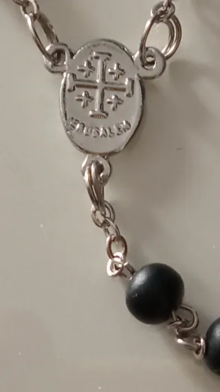 Rosario 59 cuentas negras y plata