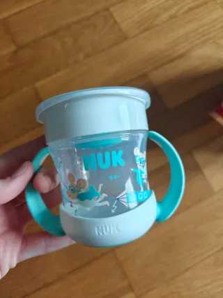 Vaso aprendizaje NUK anti derrame +6 meses nuevo