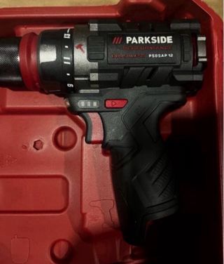 Taladro con  Percutor Parkside 12V performance
