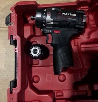 Taladro con  Percutor Parkside 12V performance