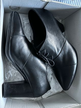 Botín Tacón Negro Desireé Total Flex