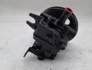 1126942 bomba de dirección nissan terrano ii (r20)