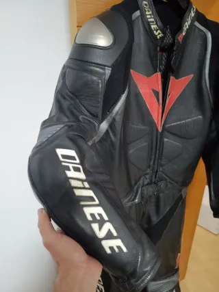 Mono Dainese Laguna Seca Talla 48