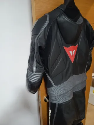 Mono Dainese Laguna Seca Talla 48