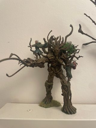 Figura Arbol Tierra Media