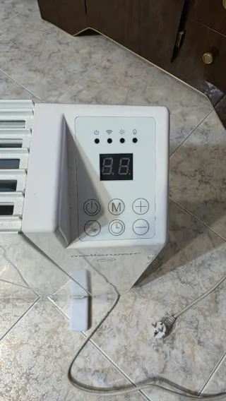 Calentador eléctrico blanco