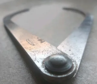 Calibre Exterior Antiguo