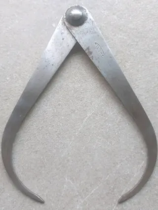 Calibre Exterior Antiguo