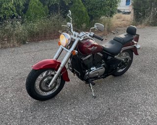 Kawasaki Vulcan 800 Custom Roja