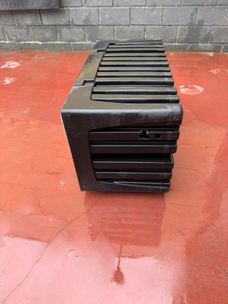 Caja herramientas camión exterior