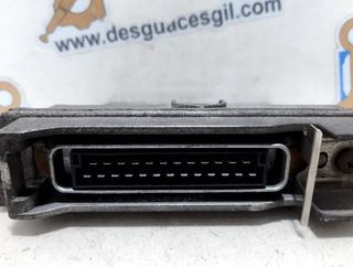 Centralita renault 1061698 7700111205 clio ii fase