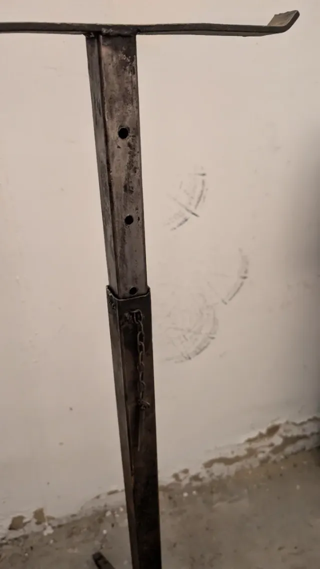 Caballetes metálicos