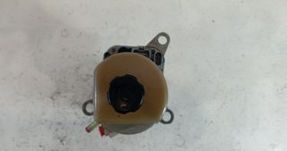 1127013 bomba 4m513k514ac ford focus berlina (cap)