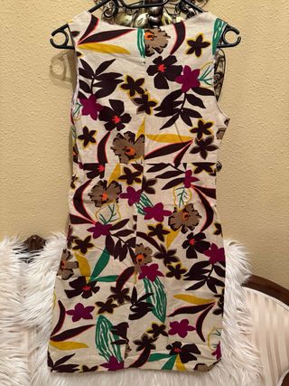 Vestido floral talla S