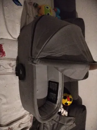 Moisés canastilla gris