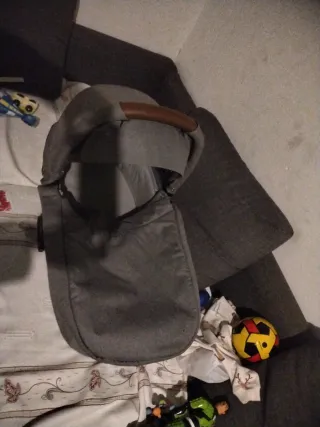 Moisés canastilla gris