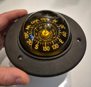 Brújula marina