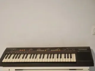 Tastiere Casio Casiotone CT-310 vintage anni '80