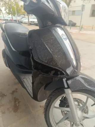 Piaggio Liberty 50 (49 cc) 2021