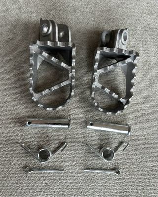 Estriberas moto para KTM Husqvarna Beta Gas Gas