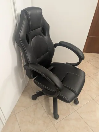 Sedia da ufficio in ecopelle nera