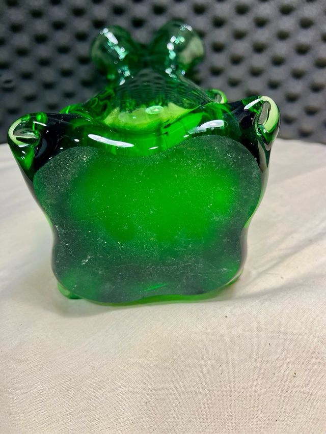 Jarrón de cristal verde