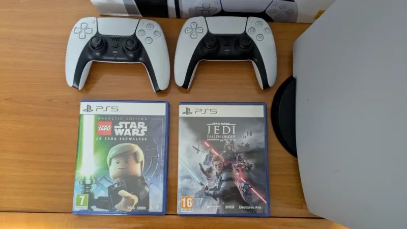 PlayStation 5 + 2 Juegos + Mando Extra afbeelding 3