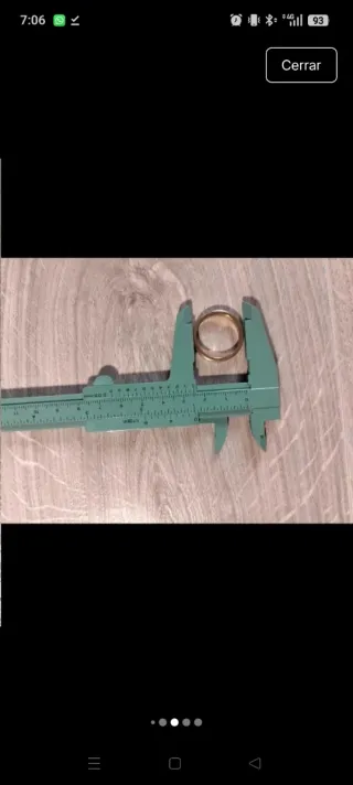 Anillo de acero plateado