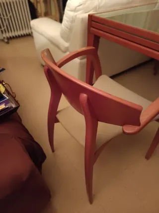 Mesa comedor doble cristal y 4 sillas madera