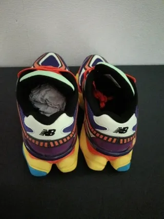 New Balance 9060 Scarpe da Ginnastica