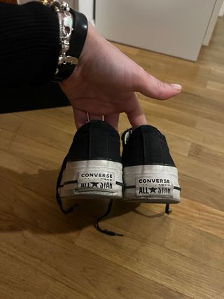 Converse negras plataforma
