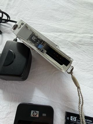 Cámara Digital HP Photosmart R742 7MP