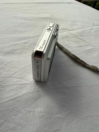 Cámara Digital HP Photosmart R742 7MP