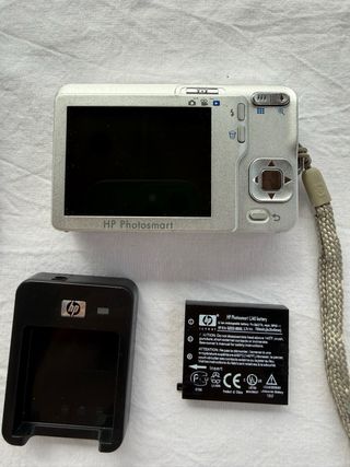 Cámara Digital HP Photosmart R742 7MP