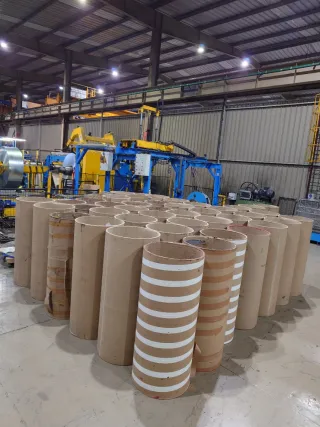 Cilindros de cartón prensado