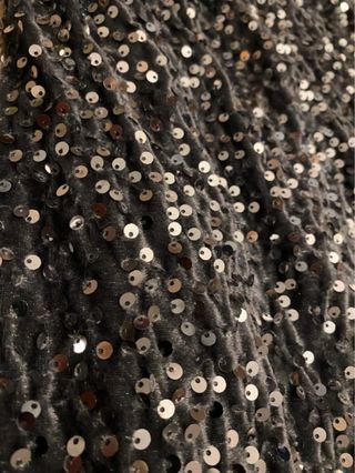 Vestido lentejuelas plateado un hombro